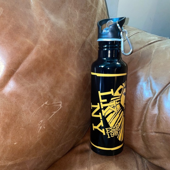 NIB NWT Disney The Lion King Broadway Musical Metal Drinking Bottle - Picture 2 of 7